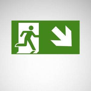 Panneau de sortie de secours : Panneau vert avec pictogramme d'une personne en train de courir et une flèche pointant en diagonale vers le bas à droite.