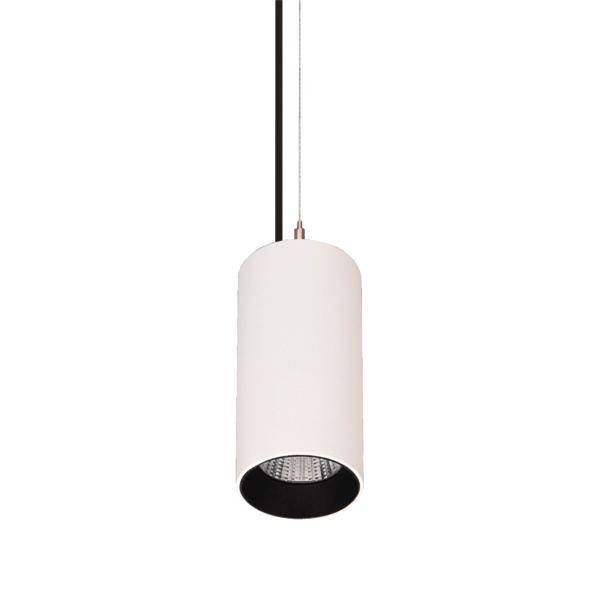 Suspension cylindrique blanche avec intérieur noir, suspendue à un câble noir. Design moderne pour espaces intérieurs.