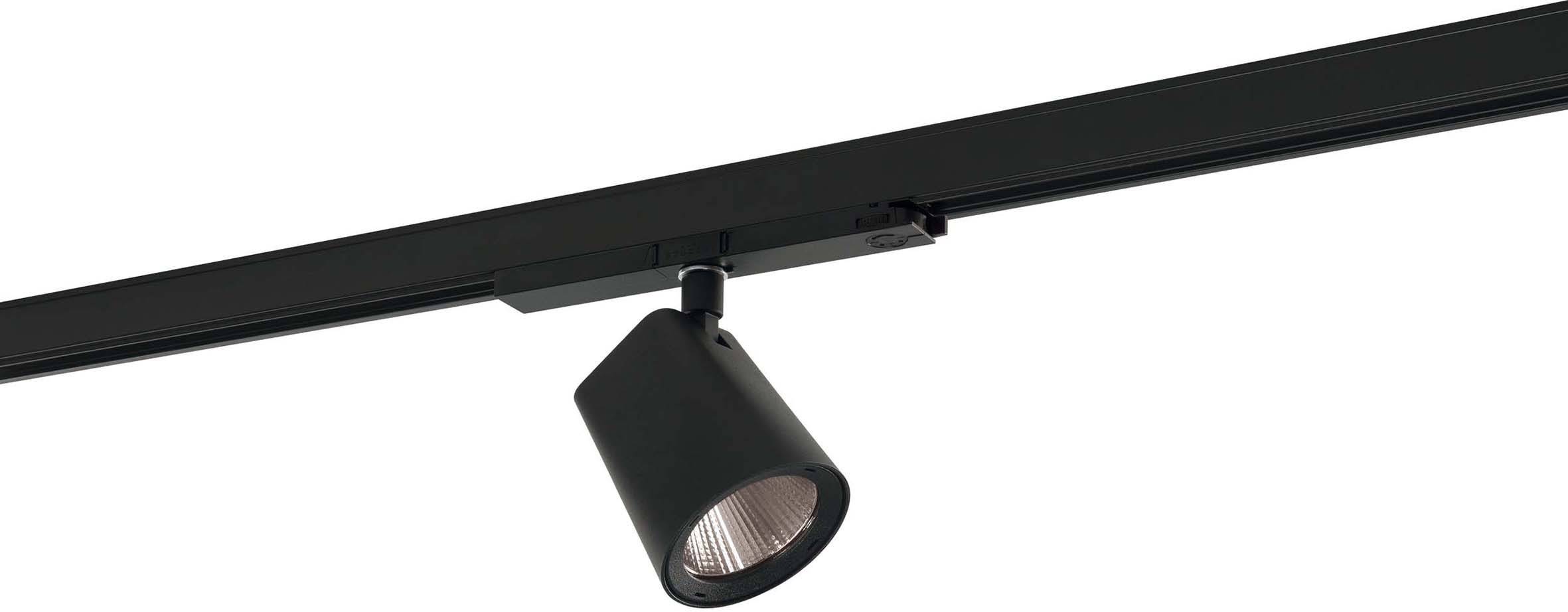 Un luminaire de plafond noir avec un projecteur conique fixé sur un rail. Idéal pour un éclairage ciblé.
