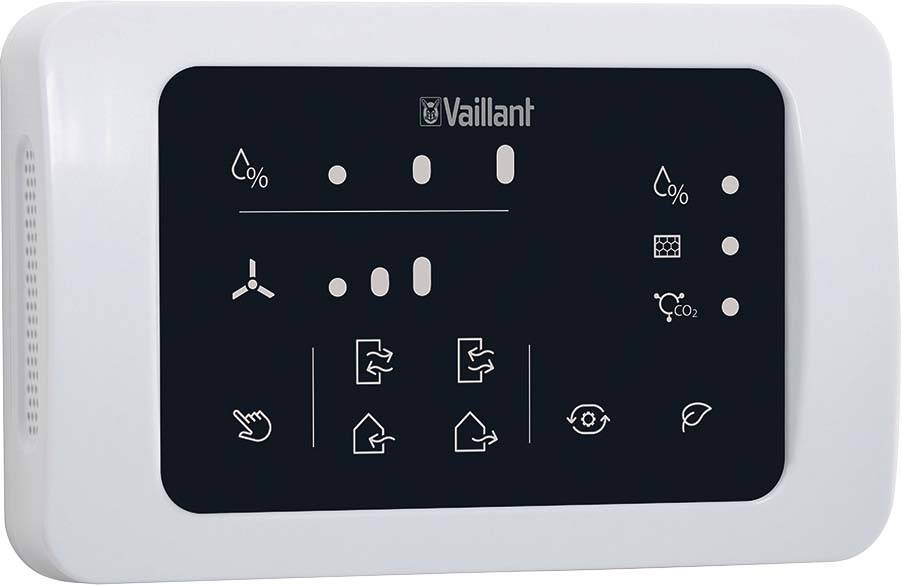 Un affichage numérique avec différentes icônes pour l'humidité, le contrôle du ventilateur et les paramètres. En haut est inscrit 'Vaillant'.