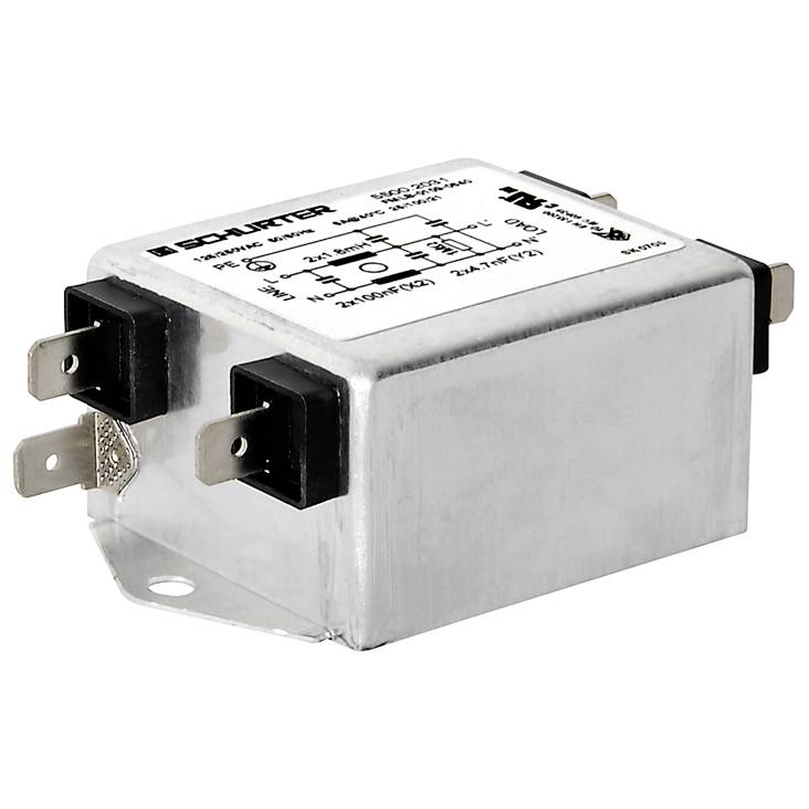 Un filtre électronique rectangulaire à plusieurs bornes de connexion, avec une étiquette contenant des spécifications techniques sur le dessus.