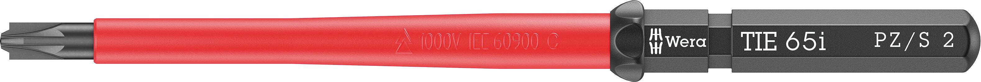 Un tournevis avec un manche rouge et un embout noir. Sur l'embout, il est inscrit 'TTE-651 PZ/S 2'.