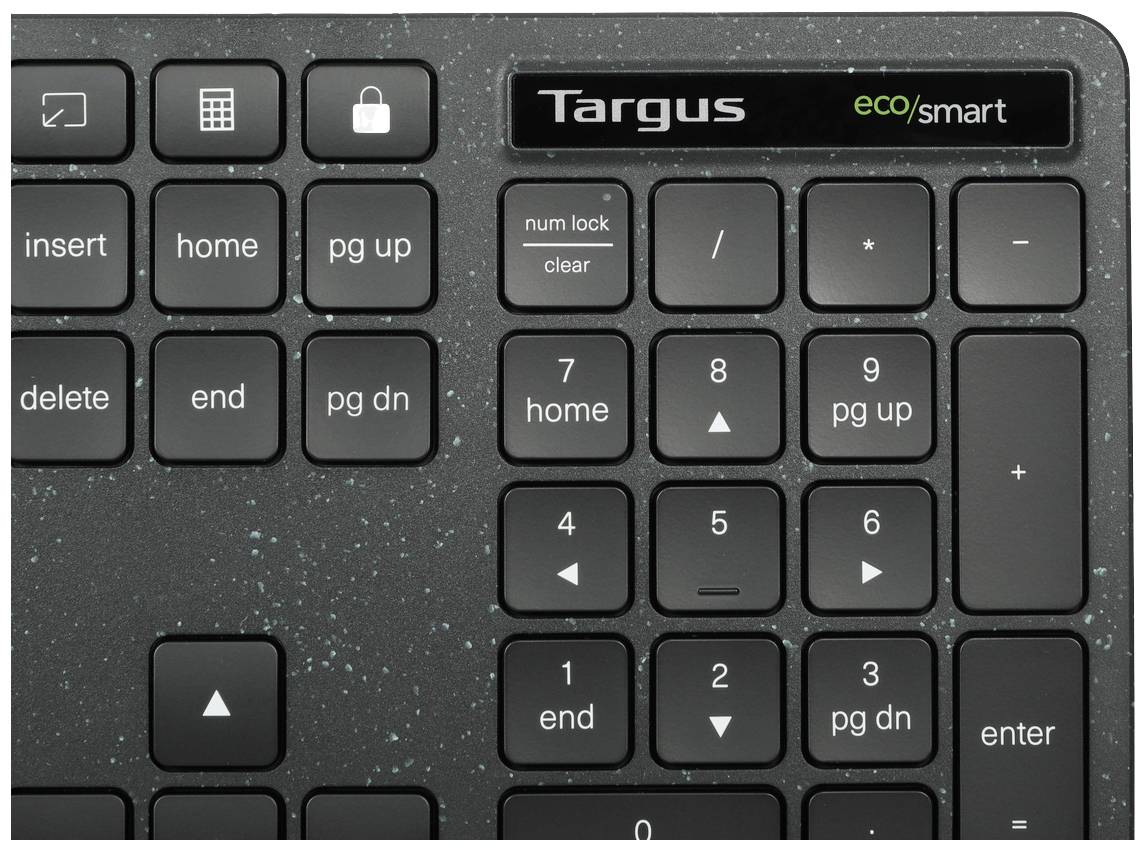 Partie d'un clavier d'ordinateur avec un pavé numérique. Des inscriptions telles que 'Targus' et 'eco/smart' sont visibles.