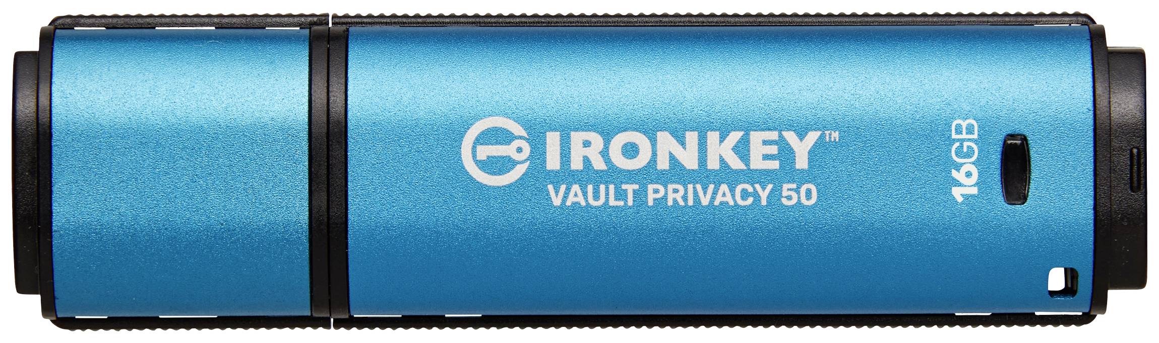 Une clé USB bleue de la marque IronKey portant l'inscription 'Vault Privacy 50'. Capacité : 16 Go.
