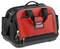 Sac à outils rouge et noir avec fermeture à glissière et plusieurs compartiments. Robuste et portable pour le transport des outils.