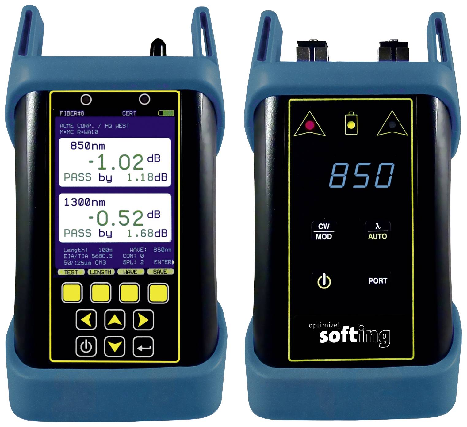 Deux appareils de mesure numériques pour la mesure optique de la puissance. À gauche, l'écran affiche les valeurs de test et les résultats de conformité ; à droite, un affichage numérique.