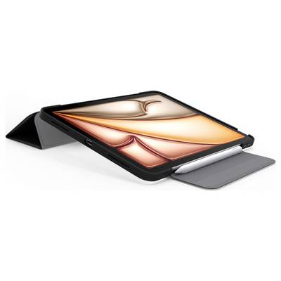Une tablette avec un étui pliable et un stylet, présentée sous un angle avec un grand écran et un support ouvert.