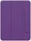 Étui de protection en lilas pour iPad avec un mécanisme rabattable qui protège l'appareil.