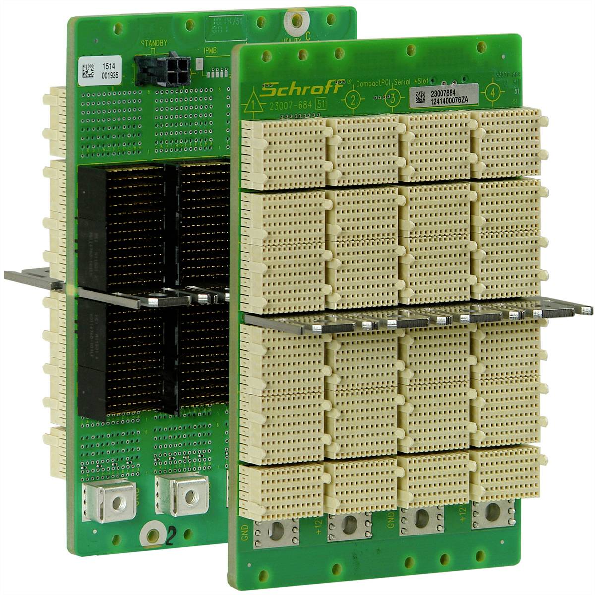 Carte électronique verte avec plusieurs connecteurs et l'inscription 'Schroff'. Accent mis sur les composants principaux et les détails techniques.