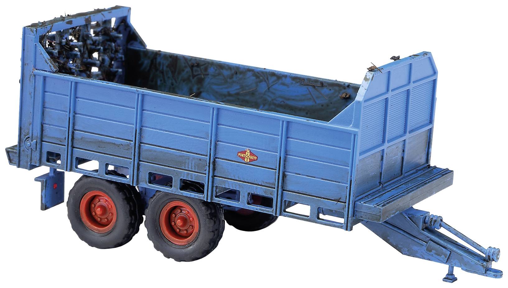 Remorque agricole bleue avec des roues rouges, deux essieux et une surface de chargement ouverte. Adaptée au transport de marchandises.