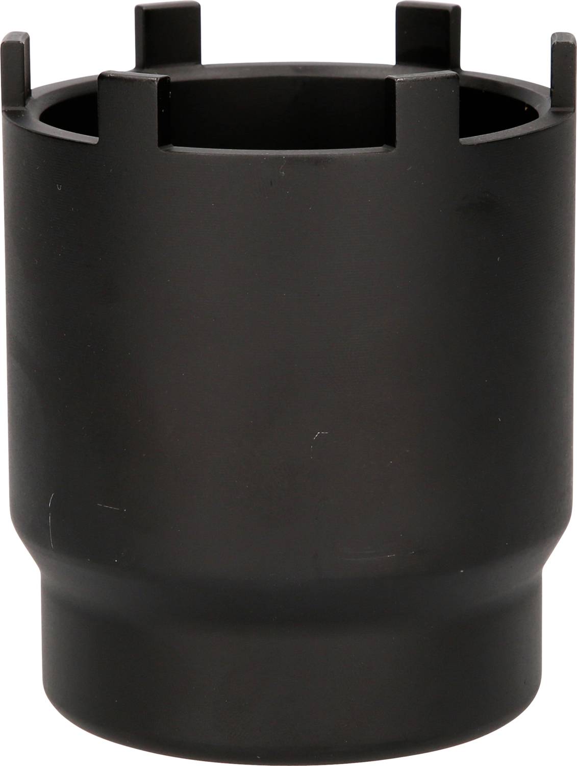 Outil métallique noir cylindrique avec plusieurs encoches sur le bord supérieur, principalement utilisé dans les ateliers ou pour des réparations.