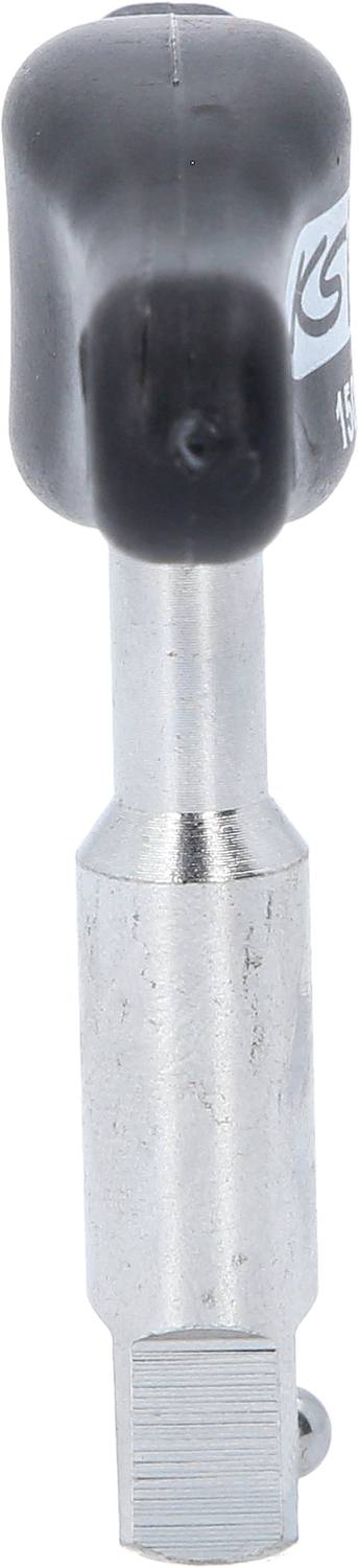Un adaptateur métallique avec une poignée en plastique noir, monté sur le côté. Utilisé pour la fixation ou la connexion de pièces.