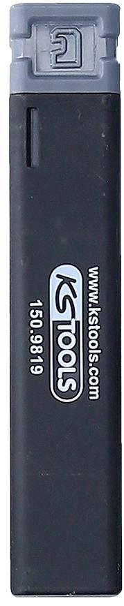 Un briquet noir portant l'inscription 'KS TOOLS' et une adresse de site web sur la face avant.