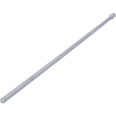 Une longue clé dynamométrique en métal argenté, utilisée pour serrer précisément des vis.
