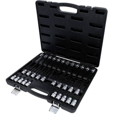 Une valise noire ouverte contenant plusieurs outils métalliques disposés en rangée dans des supports prédéfinis.
