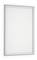 Cadre photo argenté avec un fond blanc mat, adapté à la présentation d'images ou d'affiches en orientation verticale.