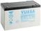 Batterie au plomb-acide de Yuasa avec l'inscription 'Cyclic Application', 12V, 100Ah. Adaptée aux appareils ayant des besoins énergétiques cycliques.