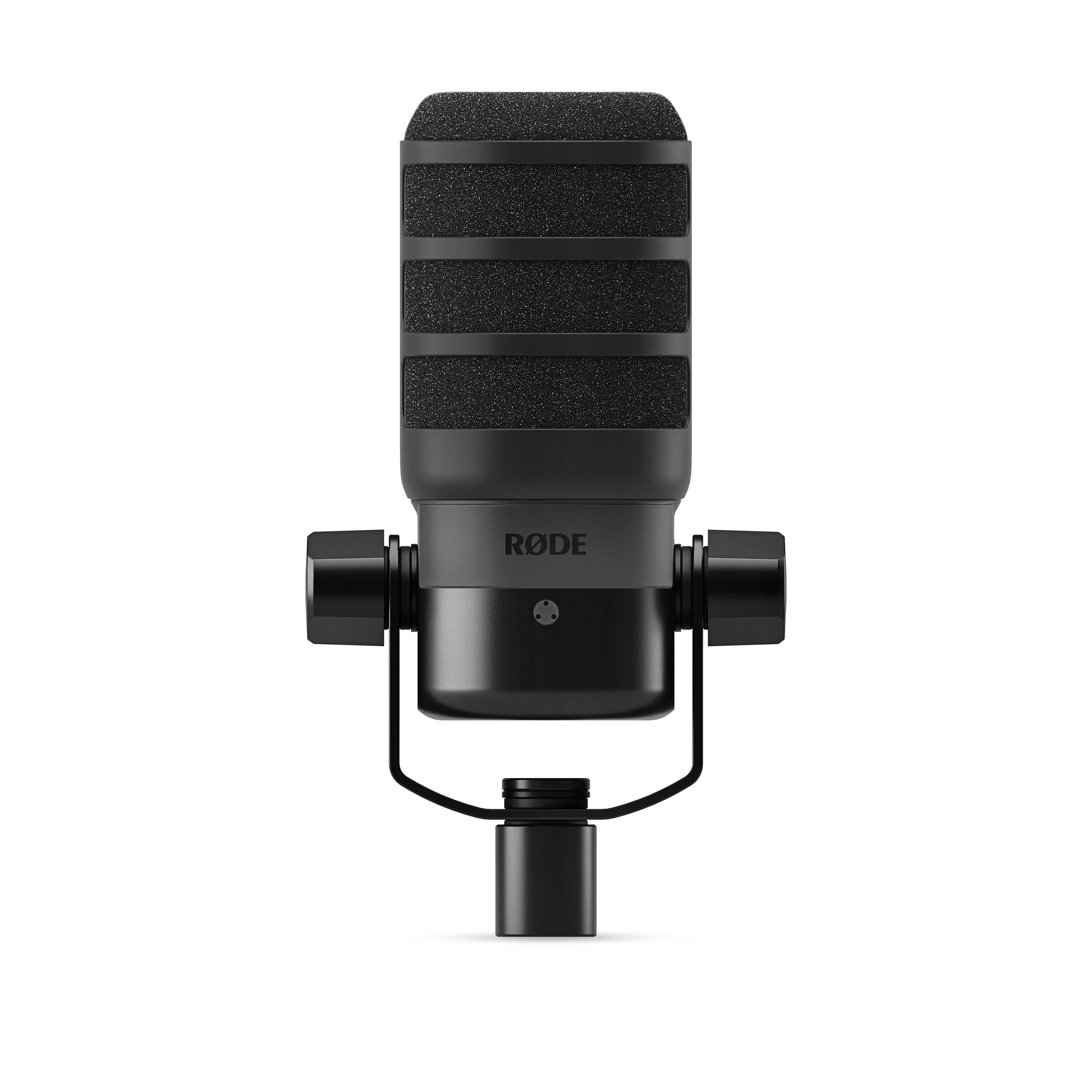 Un microphone de table noir et professionnel de RØDE, présenté de face sur un fond blanc. Il est prêt à enregistrer.