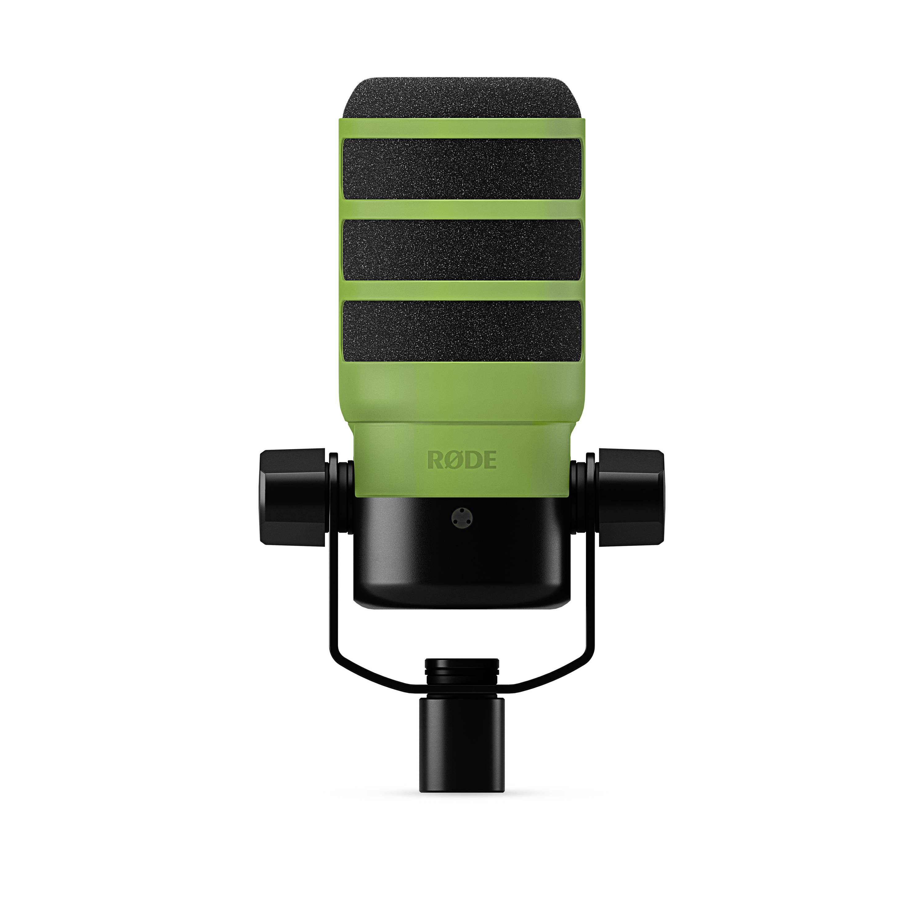 Un microphone à condensateur vert avec support noir, idéal pour des enregistrements audio de haute qualité en studio.