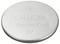 Pile bouton ronde portant l'inscription « CR1620 Pile au lithium 3V » avec un signe plus, posée sur une surface.