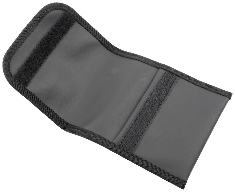 Pochette noire rectangulaire avec fermeture à scratch, probablement destinée à contenir des outils ou de petits appareils.