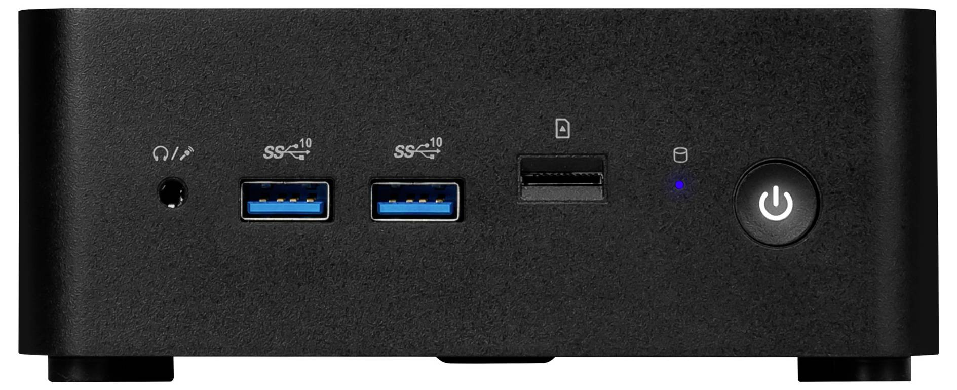 'Dos d'un mini-PC noir avec ports USB, prise casque, lecteur de carte SD et bouton d'alimentation. Un voyant LED bleu est allumé.'