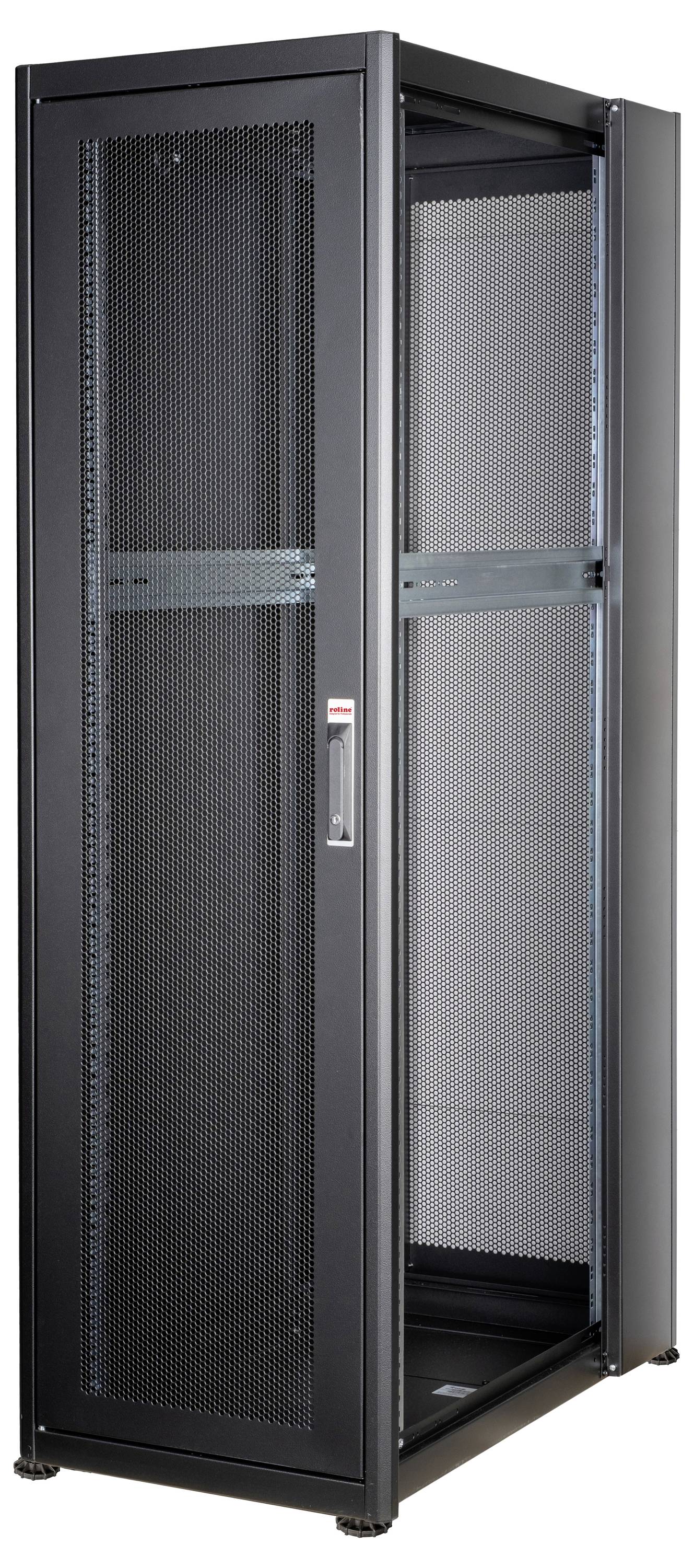 Un rack serveur noir vide avec des portes perforées pour la ventilation, adapté à l'installation d'équipements réseau ou serveur.