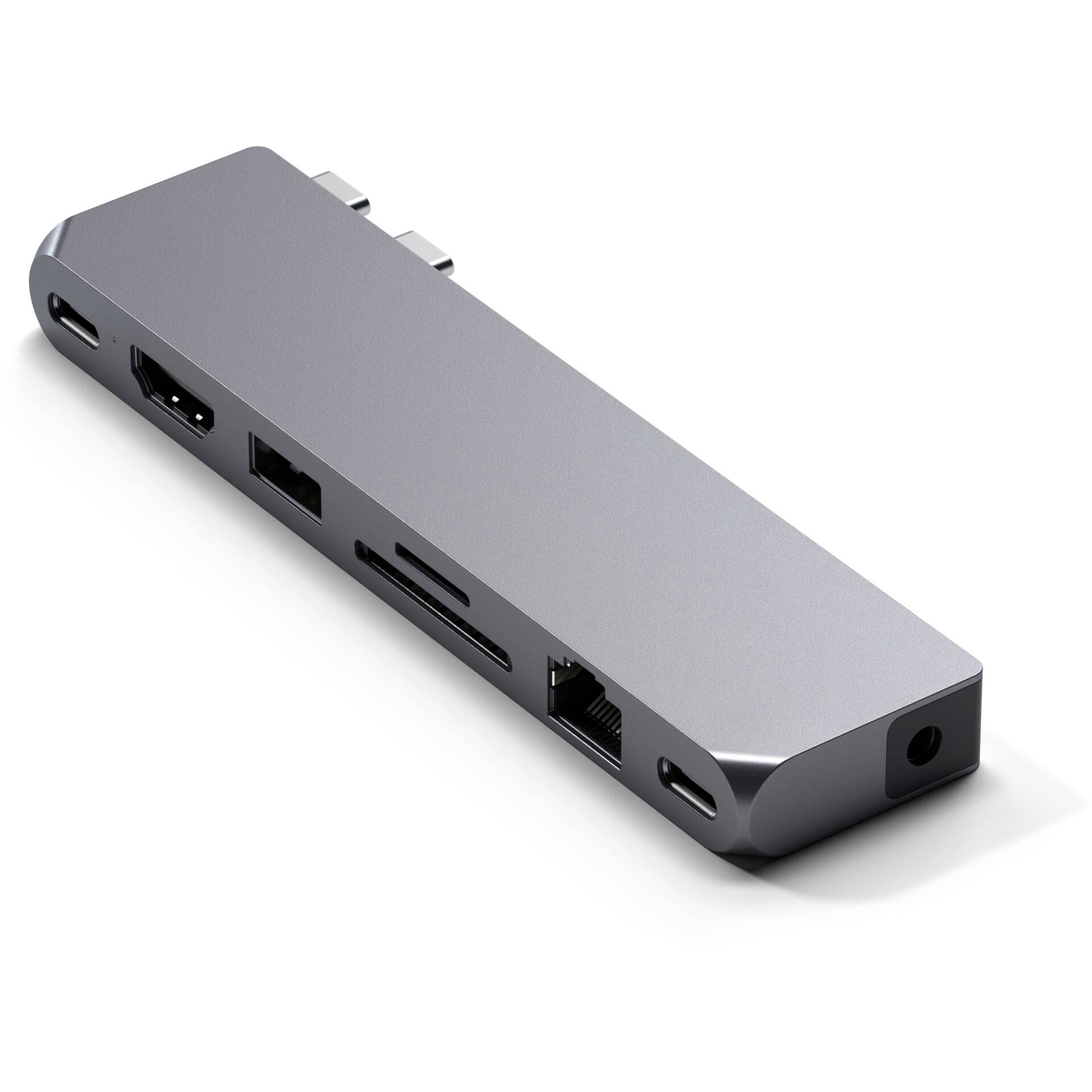 Un hub USB-C argenté avec plusieurs ports, comprenant USB, HDMI, Ethernet et lecteur de cartes, pour ordinateurs portables et appareils mobiles.