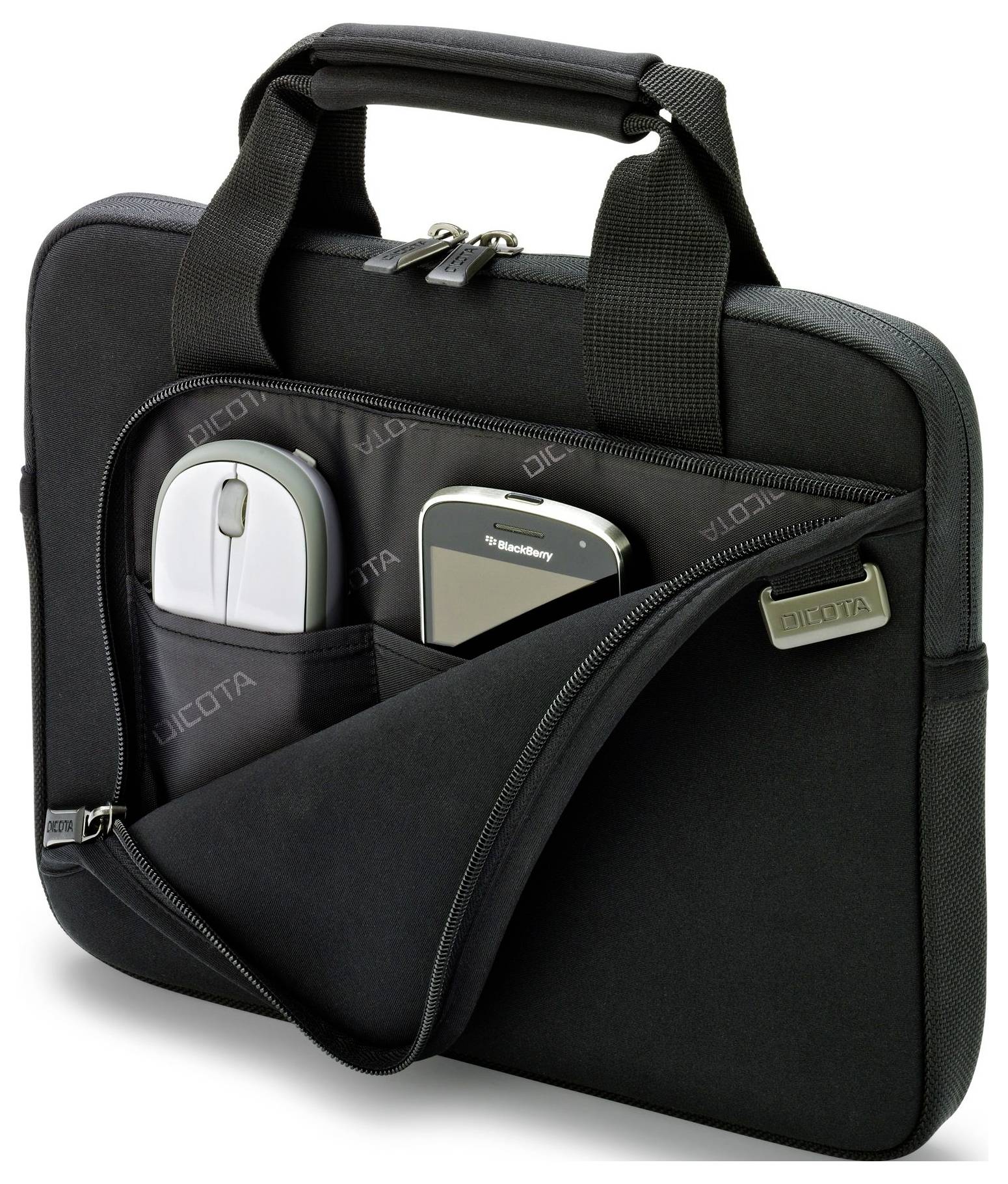 Sacoche noire pour ordinateur portable avec compartiment à fermeture éclair, contenant une souris d'ordinateur et un smartphone. Logo de marque visible sur la sacoche.