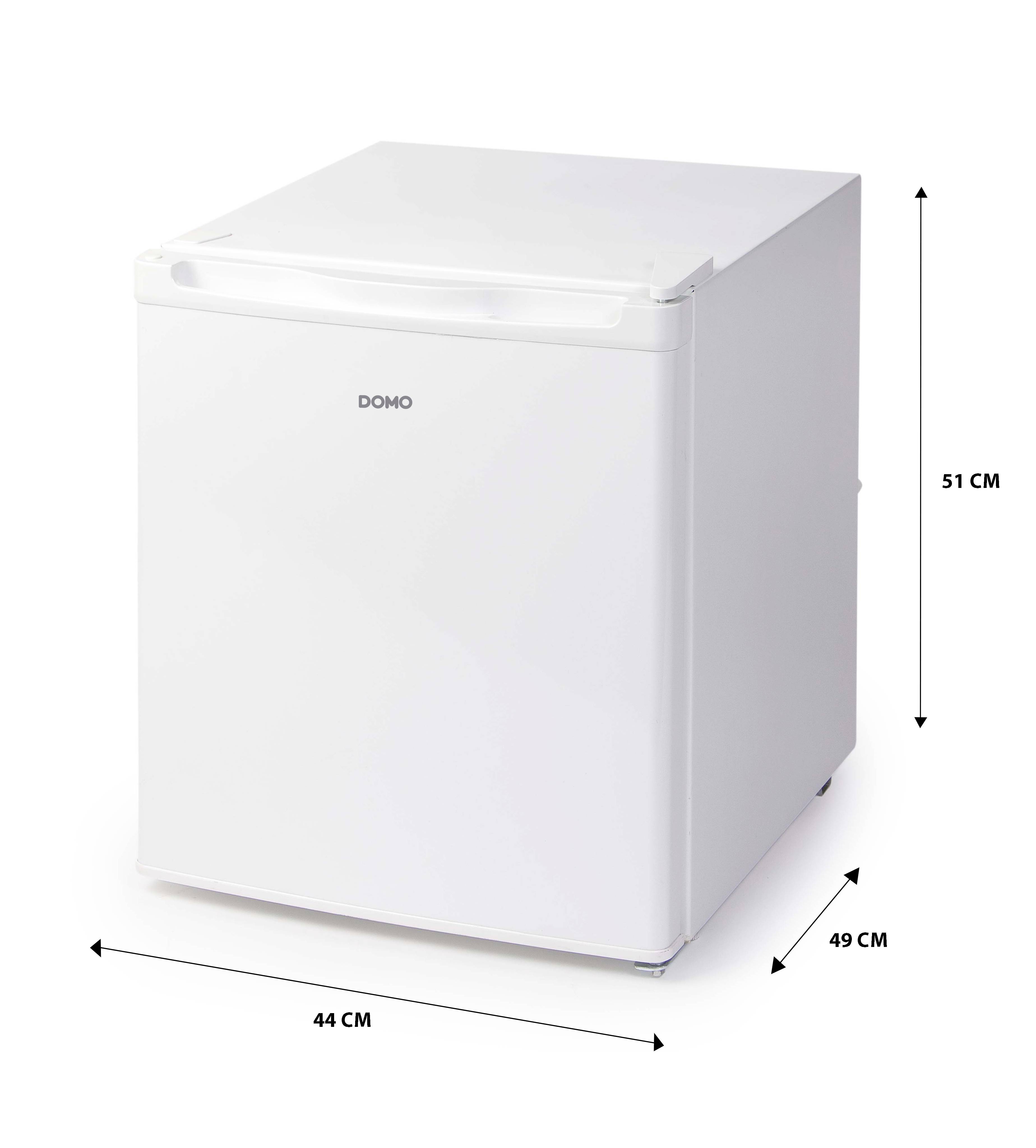 Réfrigérateur compact blanc de la marque 'DOMO' aux dimensions 51 cm x 49 cm x 44 cm.