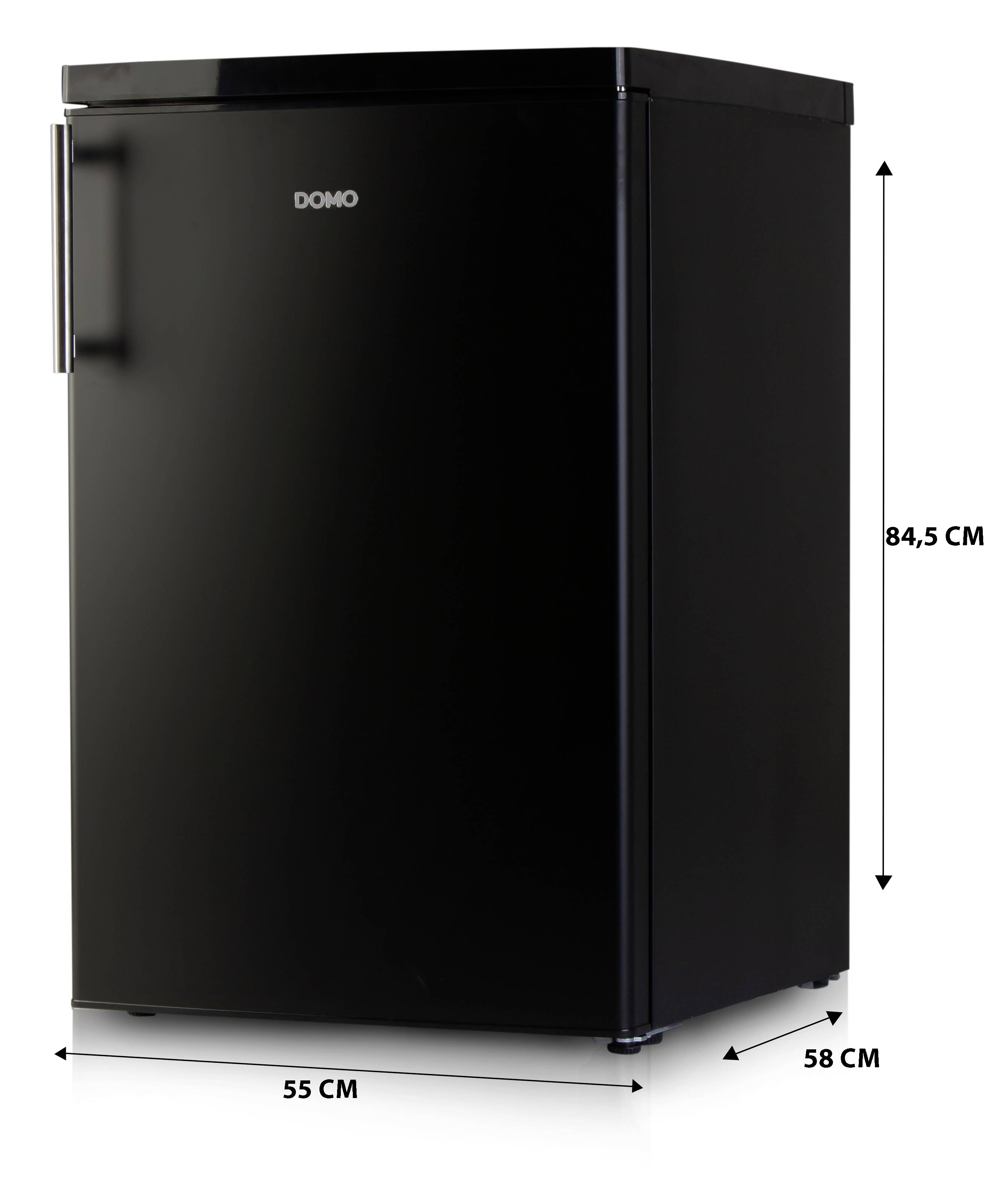 Un mini-réfrigérateur noir aux dimensions de 84,5 cm de hauteur, 55 cm de largeur et 58 cm de profondeur. Idéal pour les petits espaces ou les bureaux.