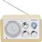 Un poste de radio vintage FM/AM avec un boîtier en bois, un grand haut-parleur à gauche, et trois boutons rotatifs à droite pour le volume et la sélection des fréquences.