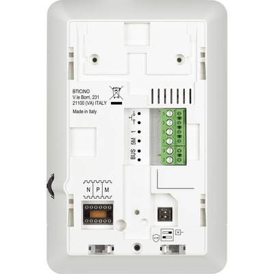 Dos d'un appareil électrique avec des connexions et des étiquettes, incluant 'BTICINO' et 'Made in Italy'.