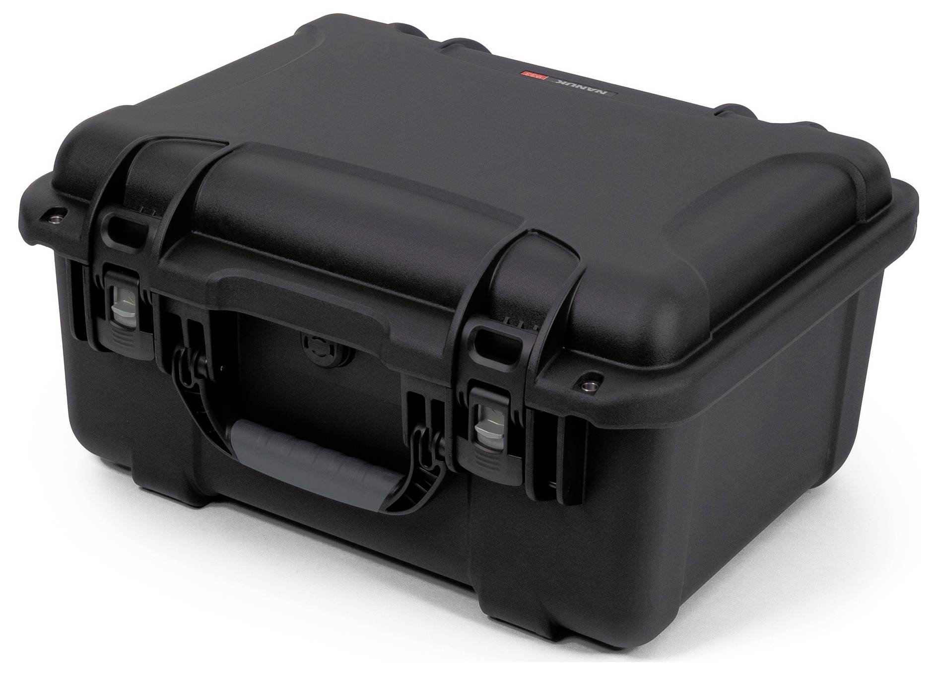 Une valise de transport noire, robuste, avec poignée et fermetures, adaptée au transport sécurisé d'appareils ou d'objets fragiles.