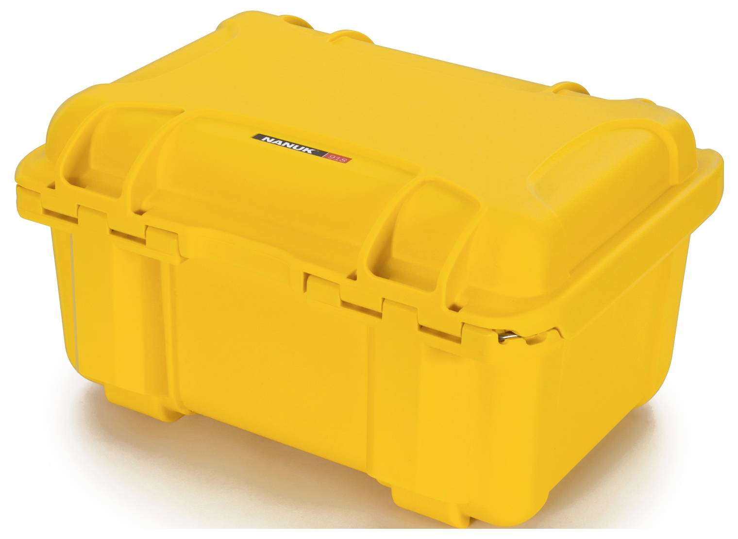 Étui de protection jaune, robuste, avec des coins arrondis, adapté au transport sécurisé d'équipements sensibles.