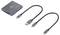 Un hub USB-C avec plusieurs ports, accompagné de deux câbles USB-C vers USB-C et d'un câble USB-A vers USB-C. Idéal pour la connectivité.