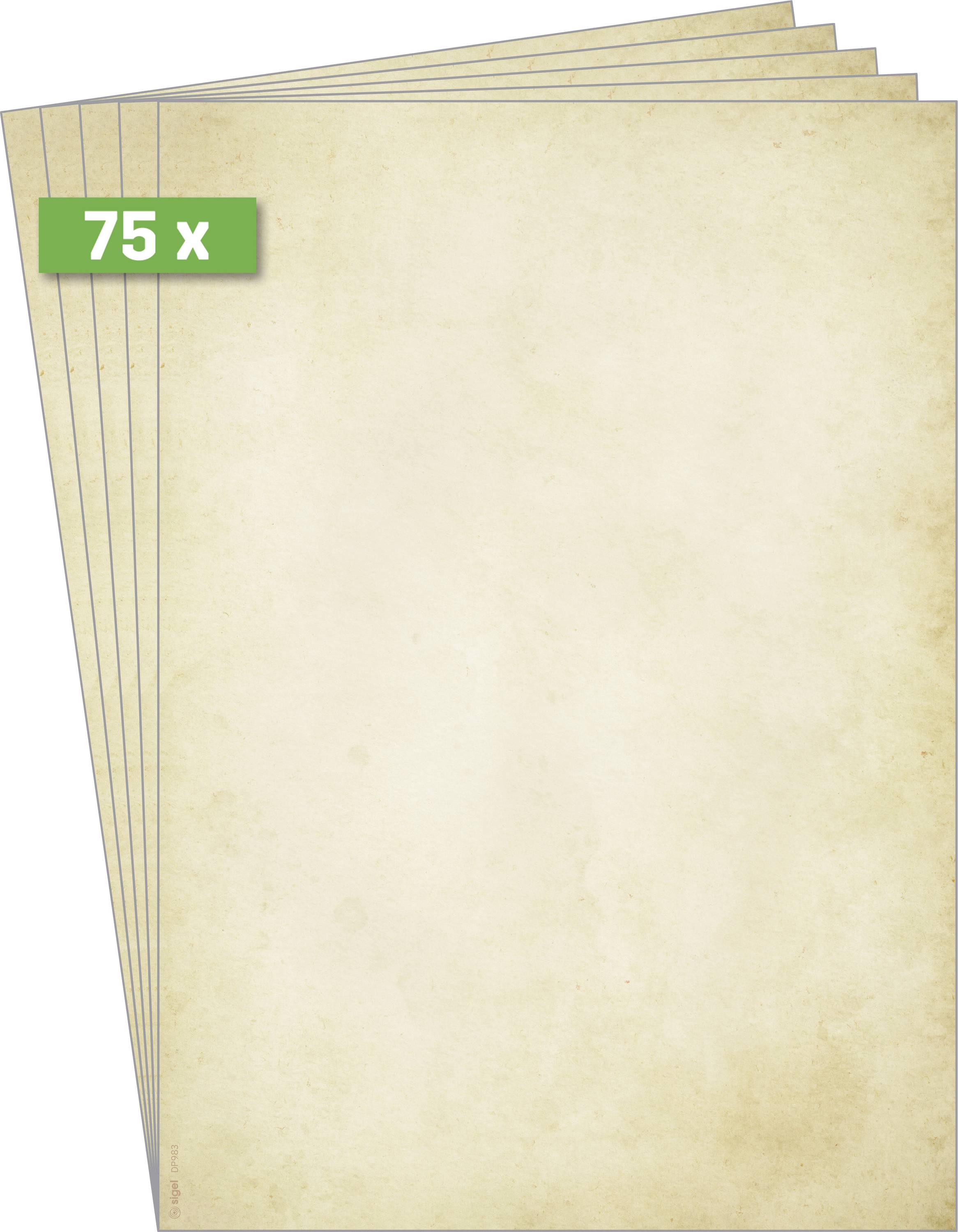 Une pile de 75 feuilles de papier vintage à l'aspect légèrement brunâtre et patiné.
