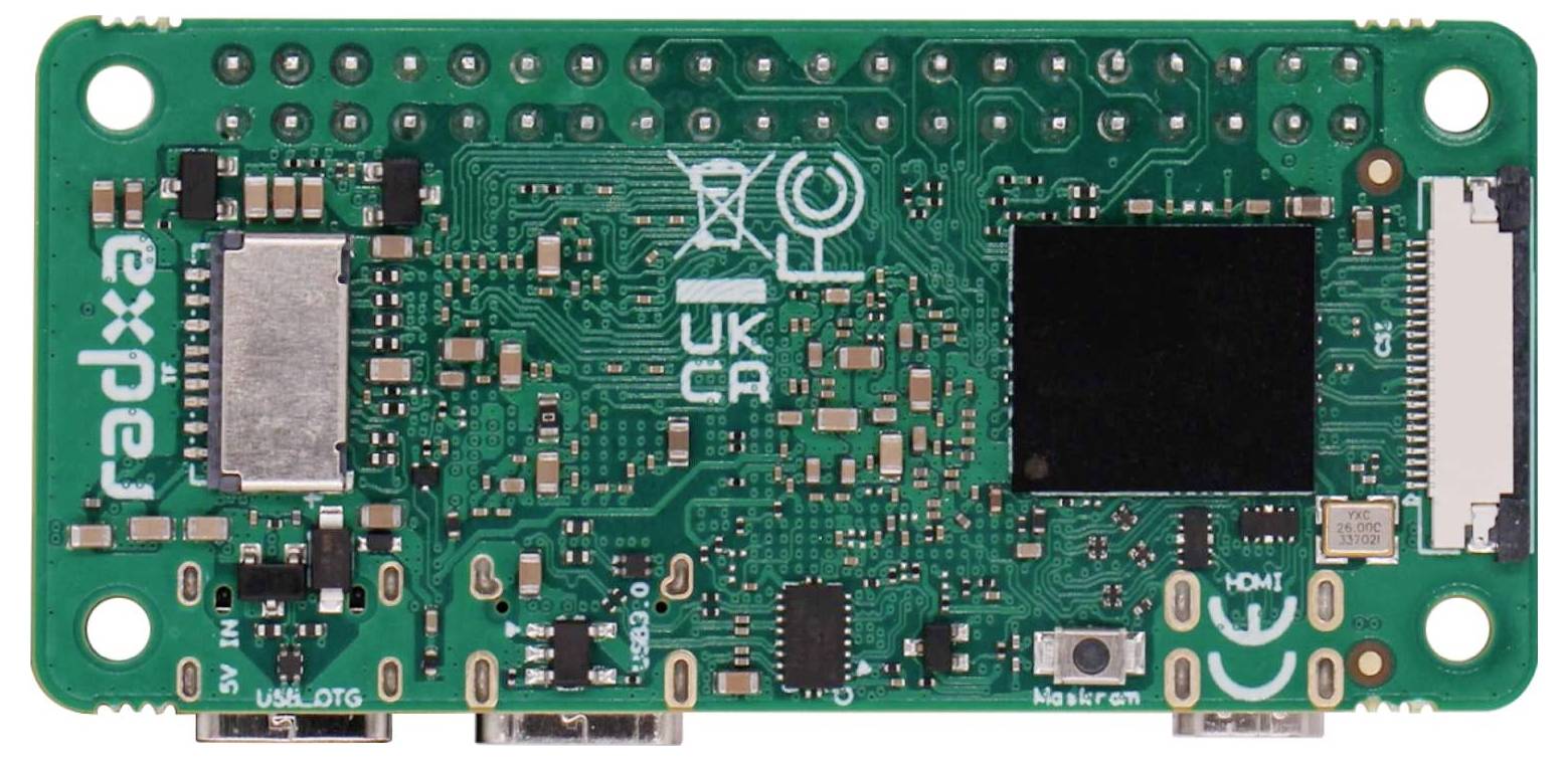 Une carte de circuit imprimé verte rectangulaire avec des composants électroniques, un port HDMI et des étiquettes « radxa » et « UKCA ».