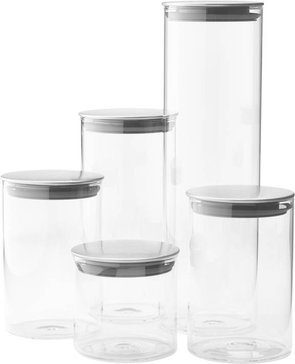 Cinq bocaux transparents avec des couvercles gris, alignés de différentes tailles, pour la conservation des ingrédients de cuisine.