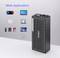 Un chargeur rapide multiport noir de VOLTCRAFT. En haut, des symboles d'appareils électroniques que le chargeur peut recharger sont représentés.