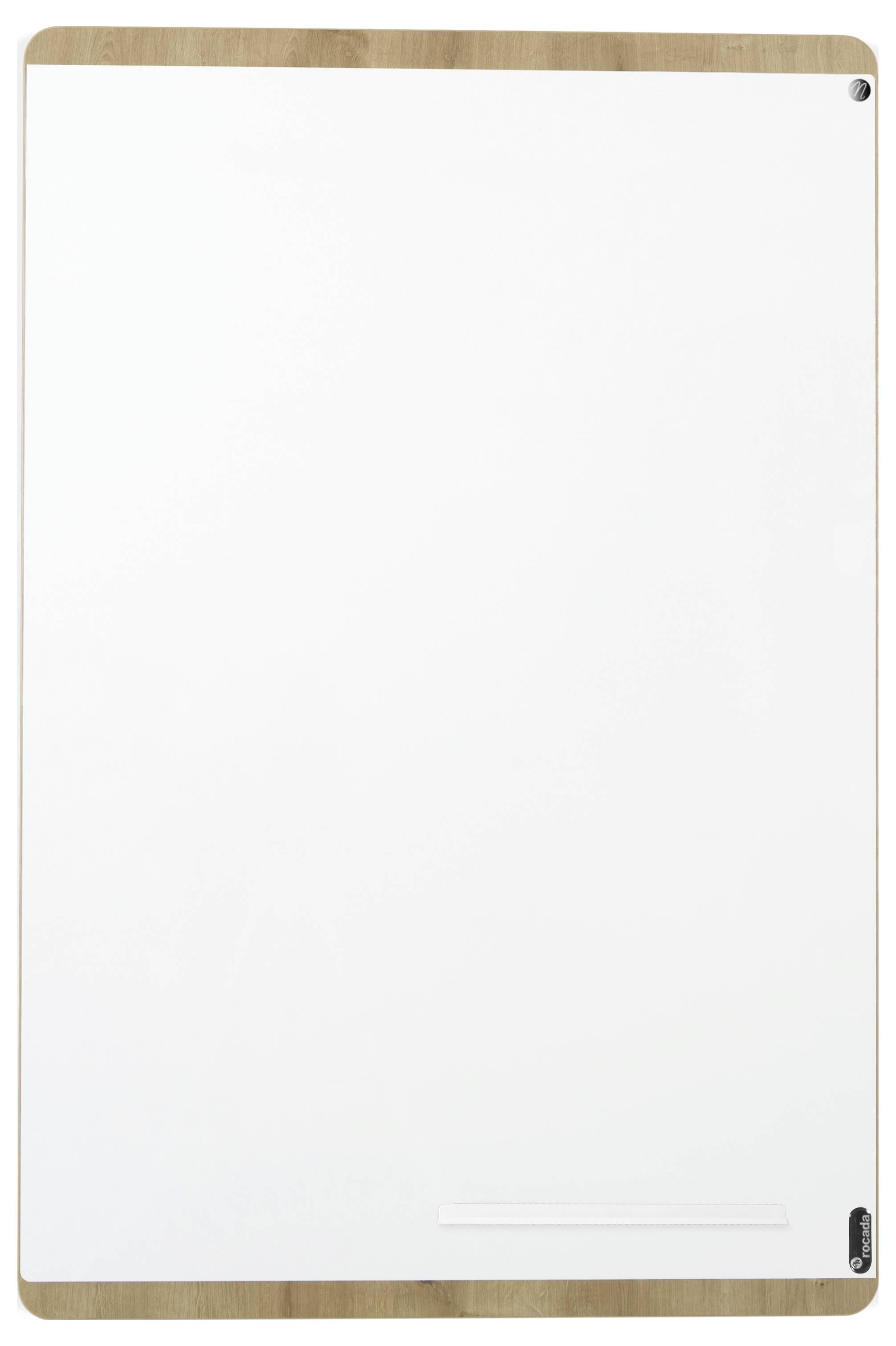 Un tableau blanc vierge avec un fin détail de bordure en bois sur les bords supérieur et inférieur.