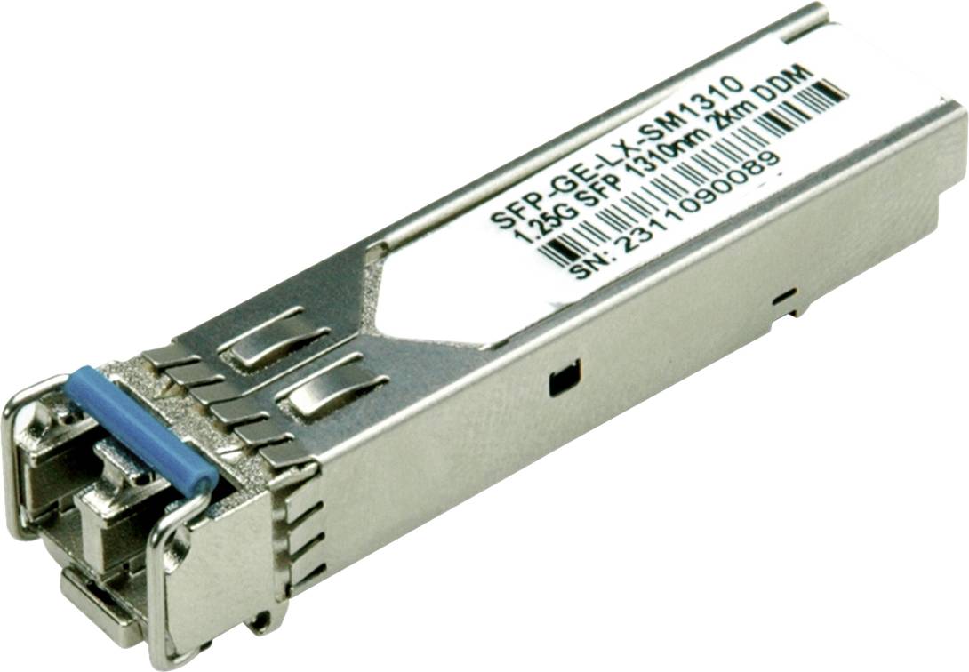 Un module SFP argenté, marqué 'SFP-GE-LX-SM1310', sert de connexion fibre optique dans les réseaux jusqu'à 15 km.