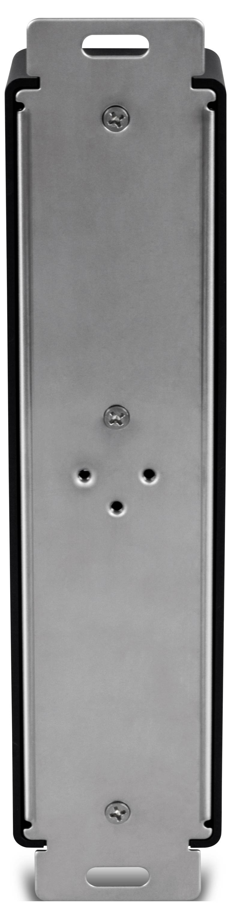 Support métallique avec plusieurs trous de vis, de forme rectangulaire, adapté pour un montage mural.