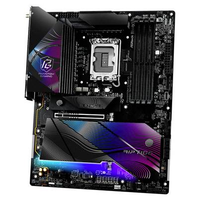Carte mère avec 6 emplacements RAM et design coloré. Inscription 'Phantom Gaming' et 'Riptide'.