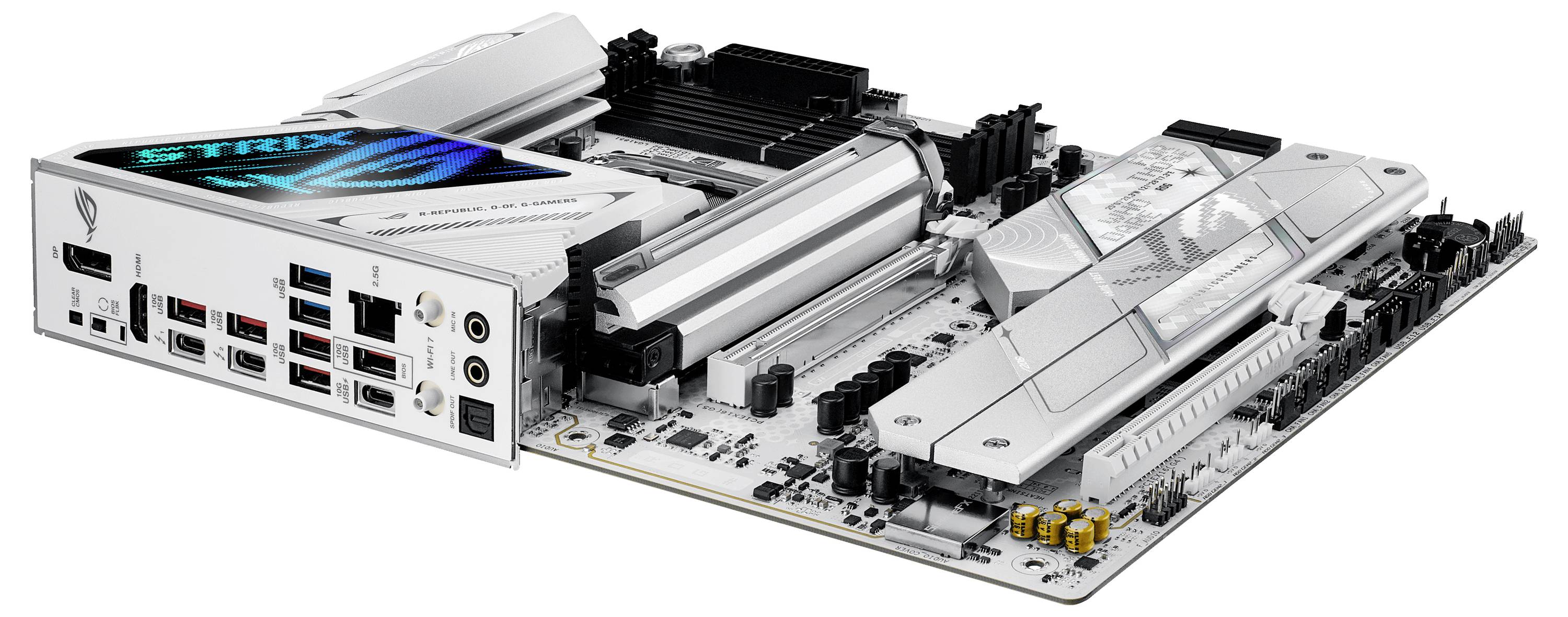 Une carte mère blanche avec de nombreuses interfaces et emplacements d'extension, comprenant des ports USB et audio.
