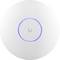 Un point d'accès Wi-Fi blanc et rond avec un anneau bleu lumineux au centre, adapté pour étendre un réseau à l'intérieur.