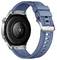 Dos d'une montre connectée moderne avec un bracelet bleu et un boîtier argenté, montrant les capteurs et les détails de la montre.