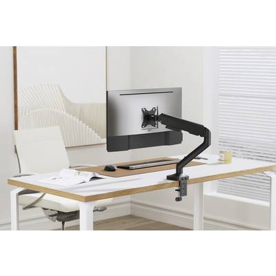 Un espace de travail moderne et bien rangé avec un bras support de moniteur réglable et un écran plat sur un bureau blanc.