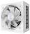 Un bloc d'alimentation blanc pour ordinateur avec un ventilateur visible et des connecteurs sur le côté droit. Adapté pour l'installation dans un PC.