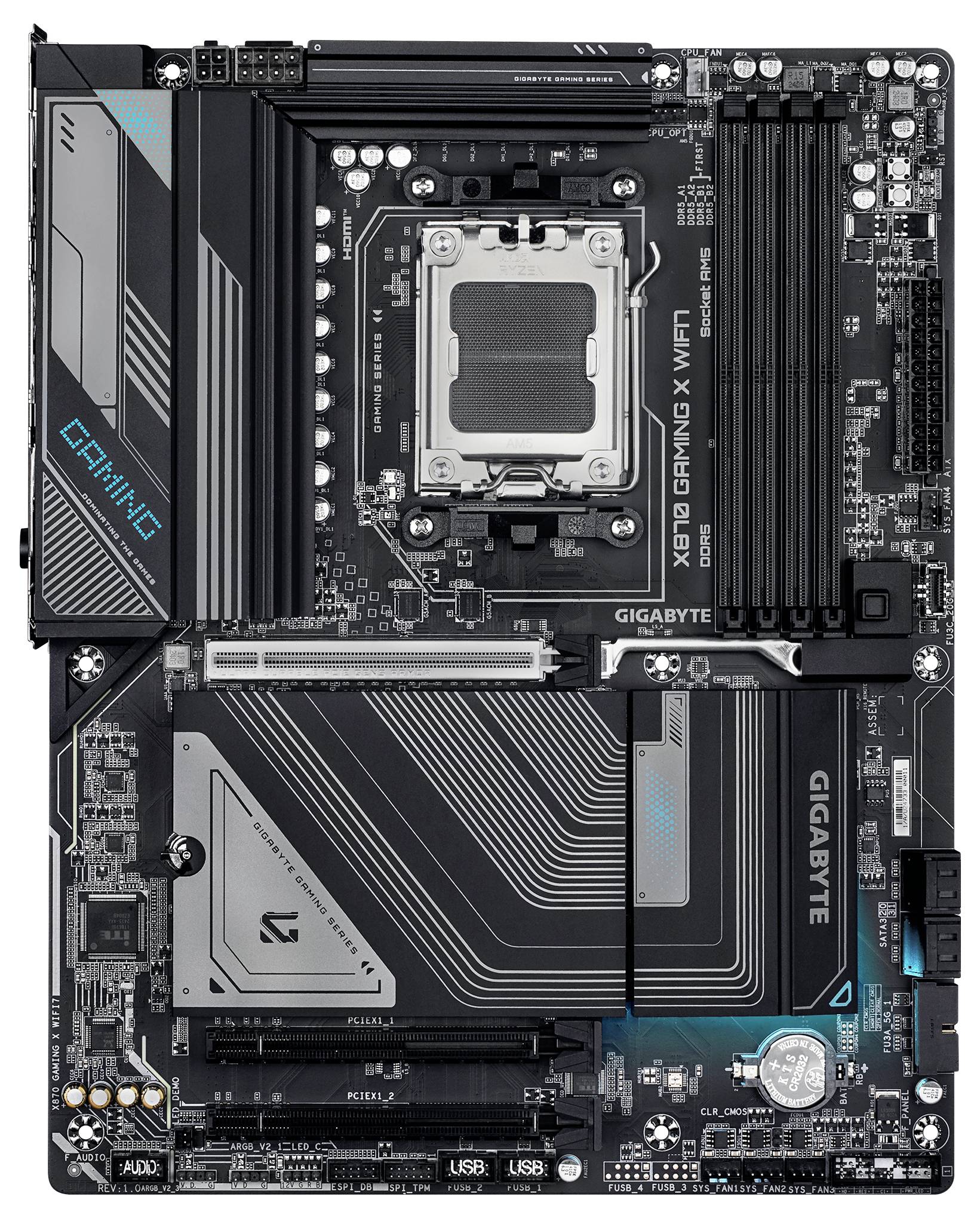 L'image montre une carte mère vue de dessus, avec plusieurs emplacements pour la RAM, le socket du processeur au centre, des dissipateurs thermiques et des connecteurs.